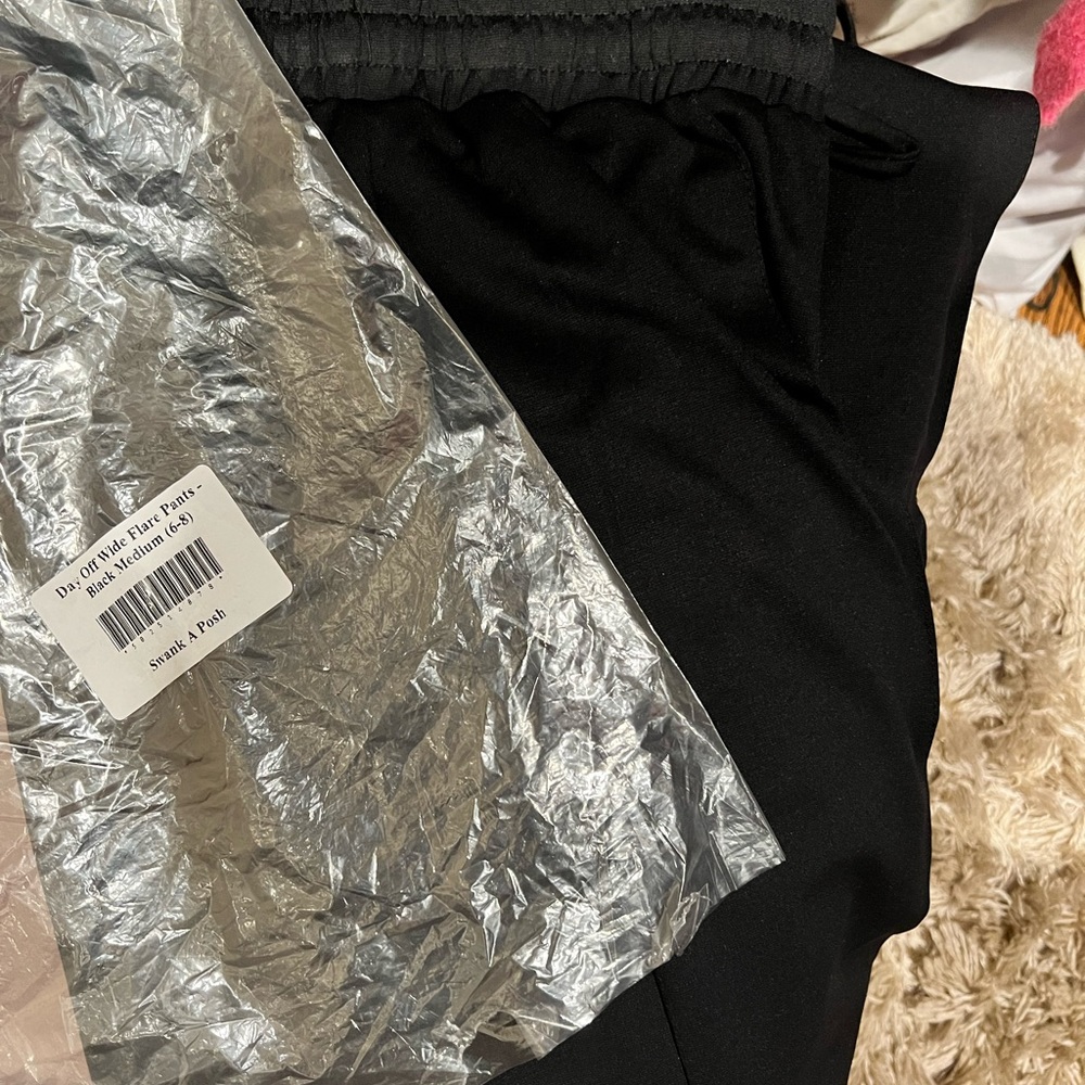 NWT Swankaposh Day Off Wide Leg Pants